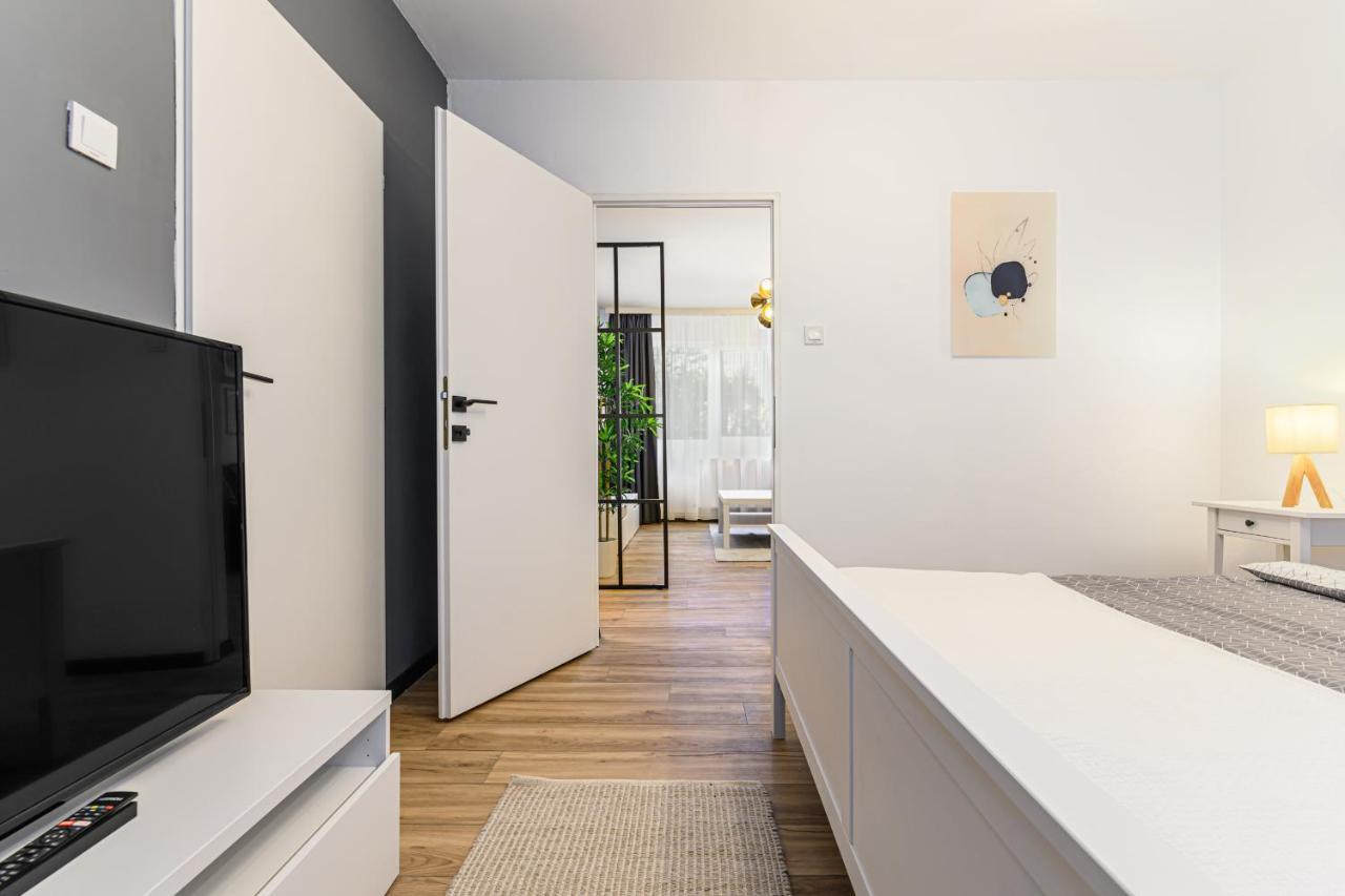 Travelers Hideout - Central Apartment Brasov Exterior photo